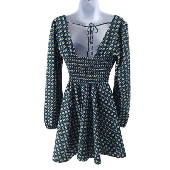 Band of the Free Genevieve Teal Diamond mini puff sleeve dress NWT Size Small - Picture 4 of 10